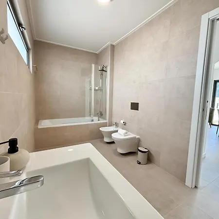 Casa Da Lagoa - By Sch Villa